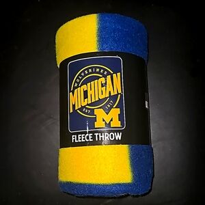 Michigan Wolverines Fleece throw blanket 50" × 60 "